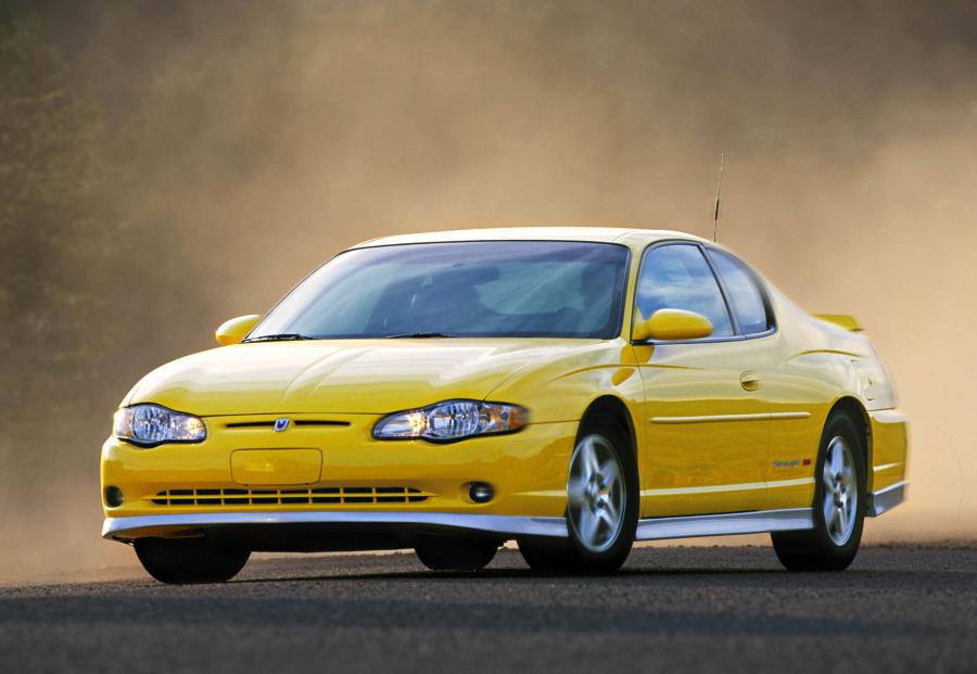 Chevrolet Monte Carlo SS 2000 года  (фото 15 из 35)